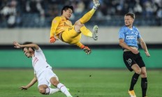 九游娱乐亚洲官网-关于大连人主场不敌深圳佳兆业，遭遇连败的信息