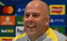 九游娱乐在线登录-主帅战术受热议，球队发挥稳定