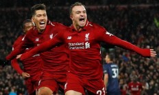 九游娱乐在线-利物浦奋力拼搏，全队团结谋求进步