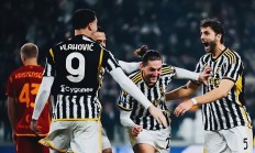 九游娱乐注册-包含无往不胜：尤文图斯新赛季中场抢断频频成功的词条