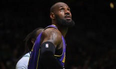 九游娱乐直播-包含篮网不敌湖人，詹姆斯砍下27分的词条