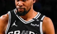 九游娱乐直播-篮网力克马刺，杜兰特全场发挥稳健