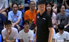 九游娱乐官网登录网址-顶级球队交手，场上火药味十足的简单介绍