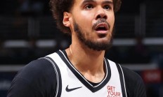 九游娱乐竞技-爵士逆转篮网，康利砍下28分