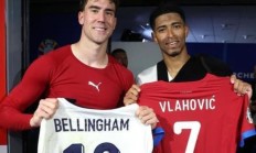 九游娱乐直播-转会市场热闹，多队展开激烈角逐的简单介绍