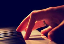 九游娱乐中国官网-摩洛哥瓦赫达中场大将伤愈复出，战恩菲尔德阵容稳固