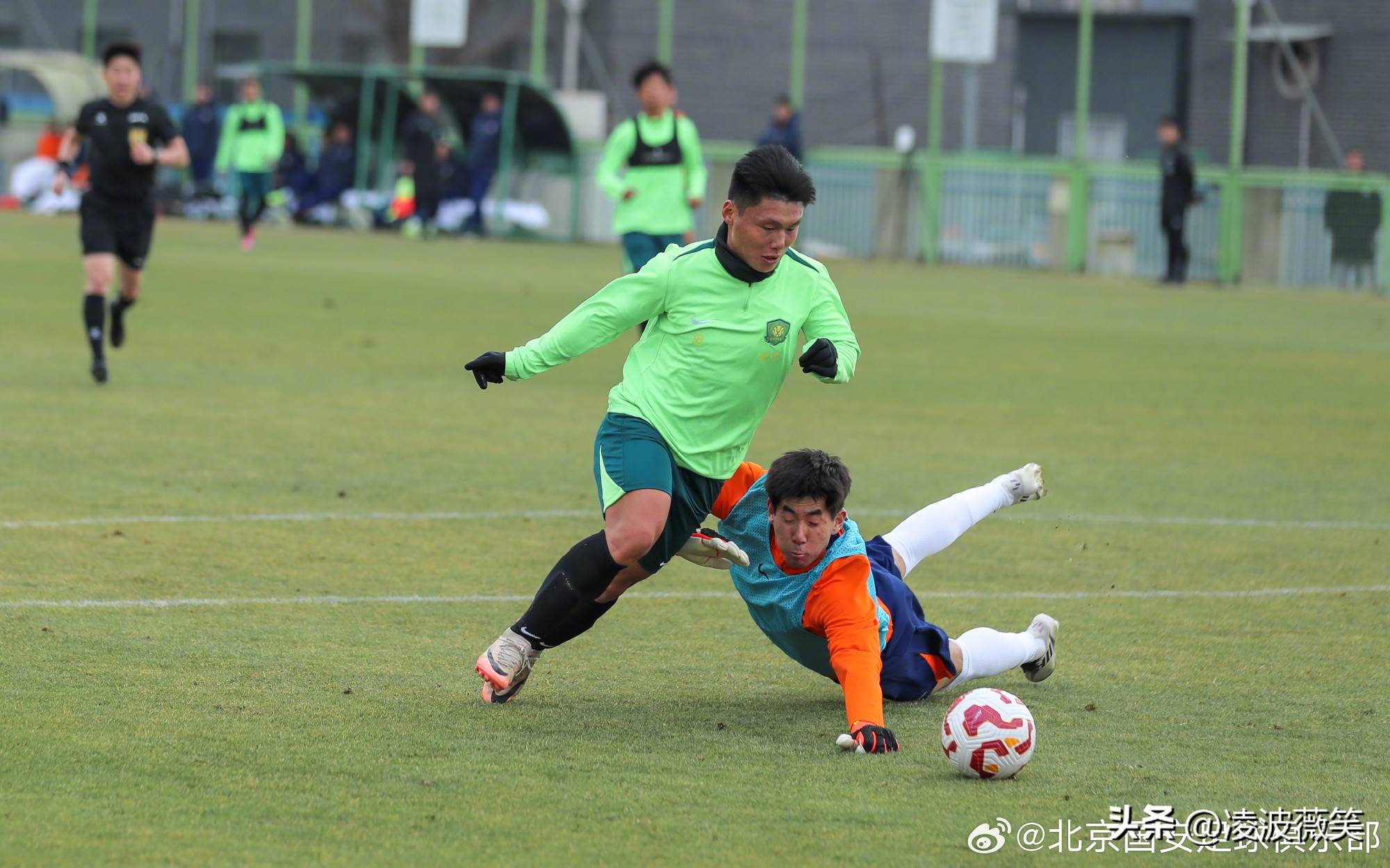 广州富力客场击败北京国安,赢得宝贵三分(2019年11月27日广州富力对国安中超) 广州富力客场击败北京国安,赢得宝贵三分(2019年11月27日广州富力对国安中超)