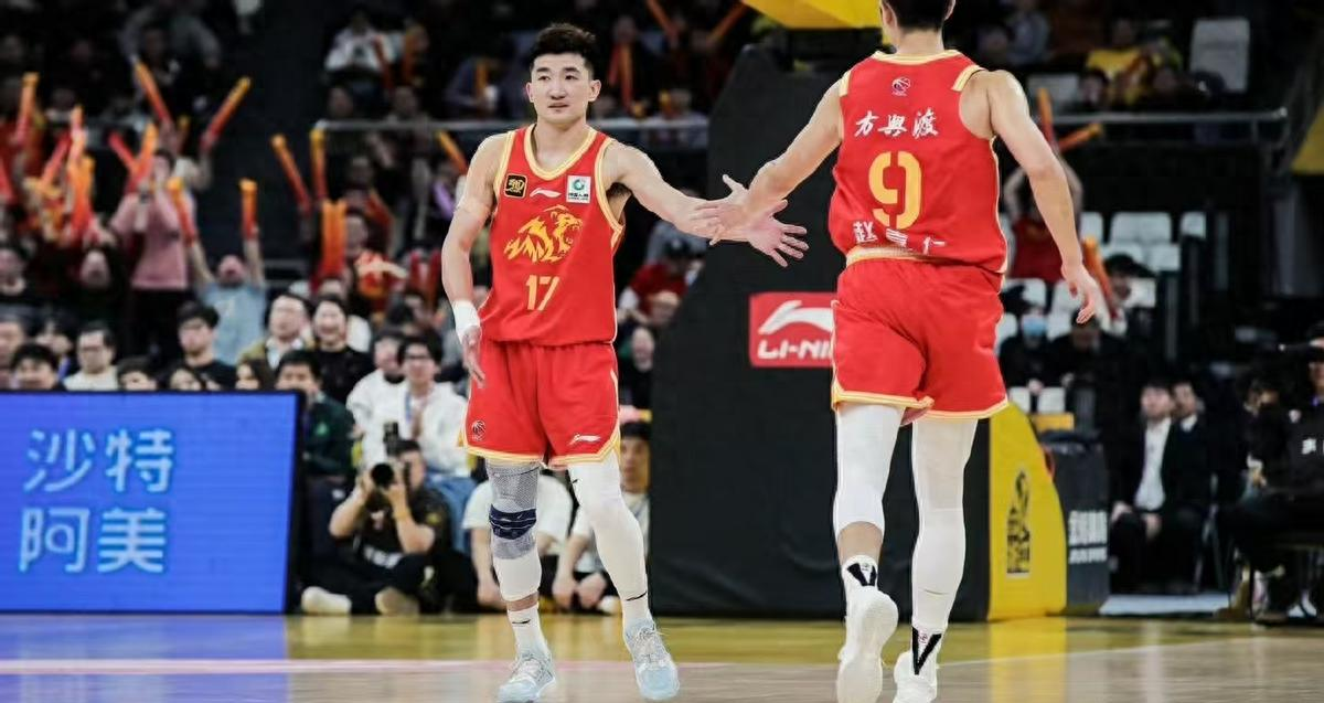 包含广东男篮客场大胜,豪取八连胜!领跑全联赛的词条 包含广东男篮客场大胜,豪取八连胜!领跑全联赛的词条