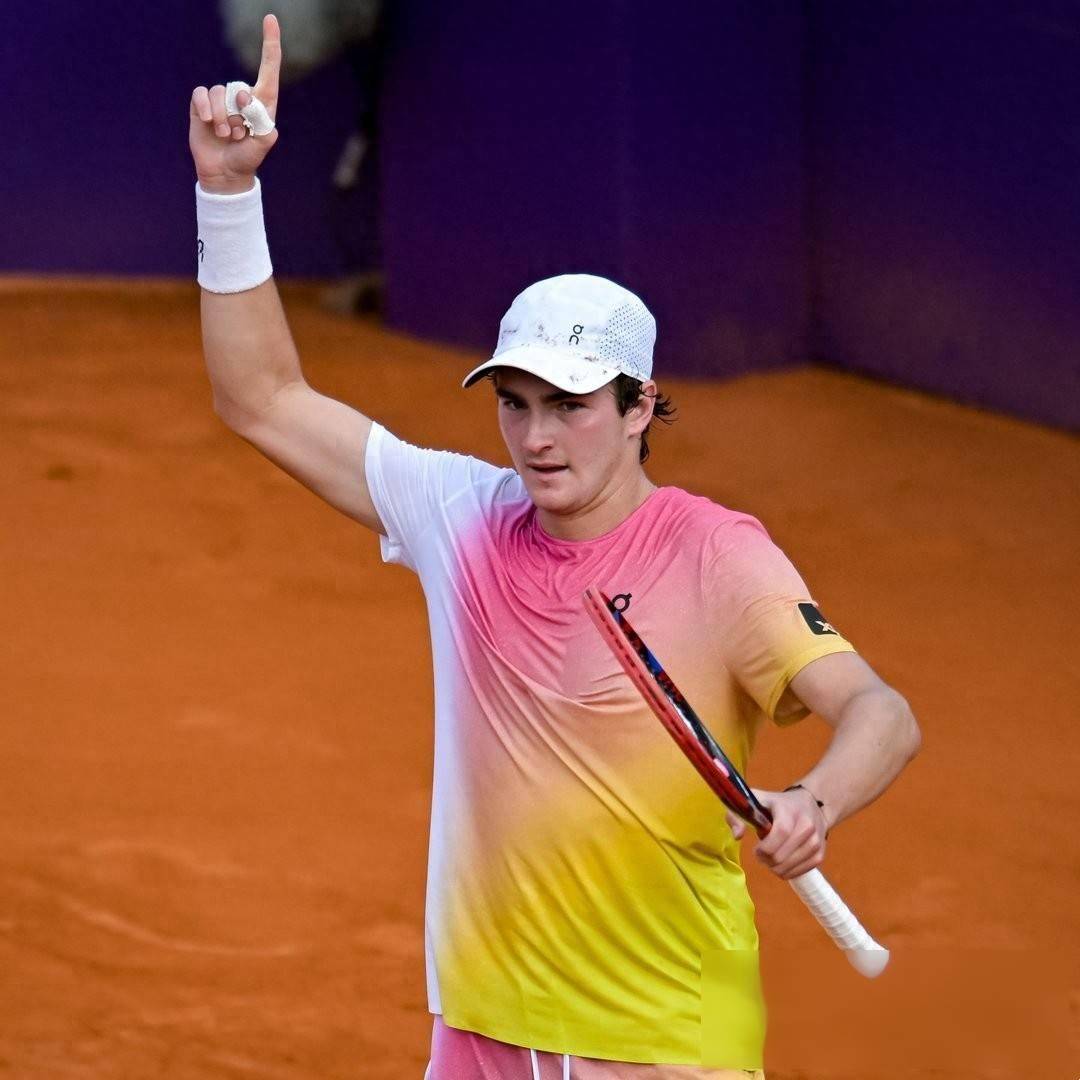 塞尔维亚客场战胜卢森堡,赢得关键三分的简单介绍 塞尔维亚客场战胜卢森堡,赢得关键三分的简单介绍