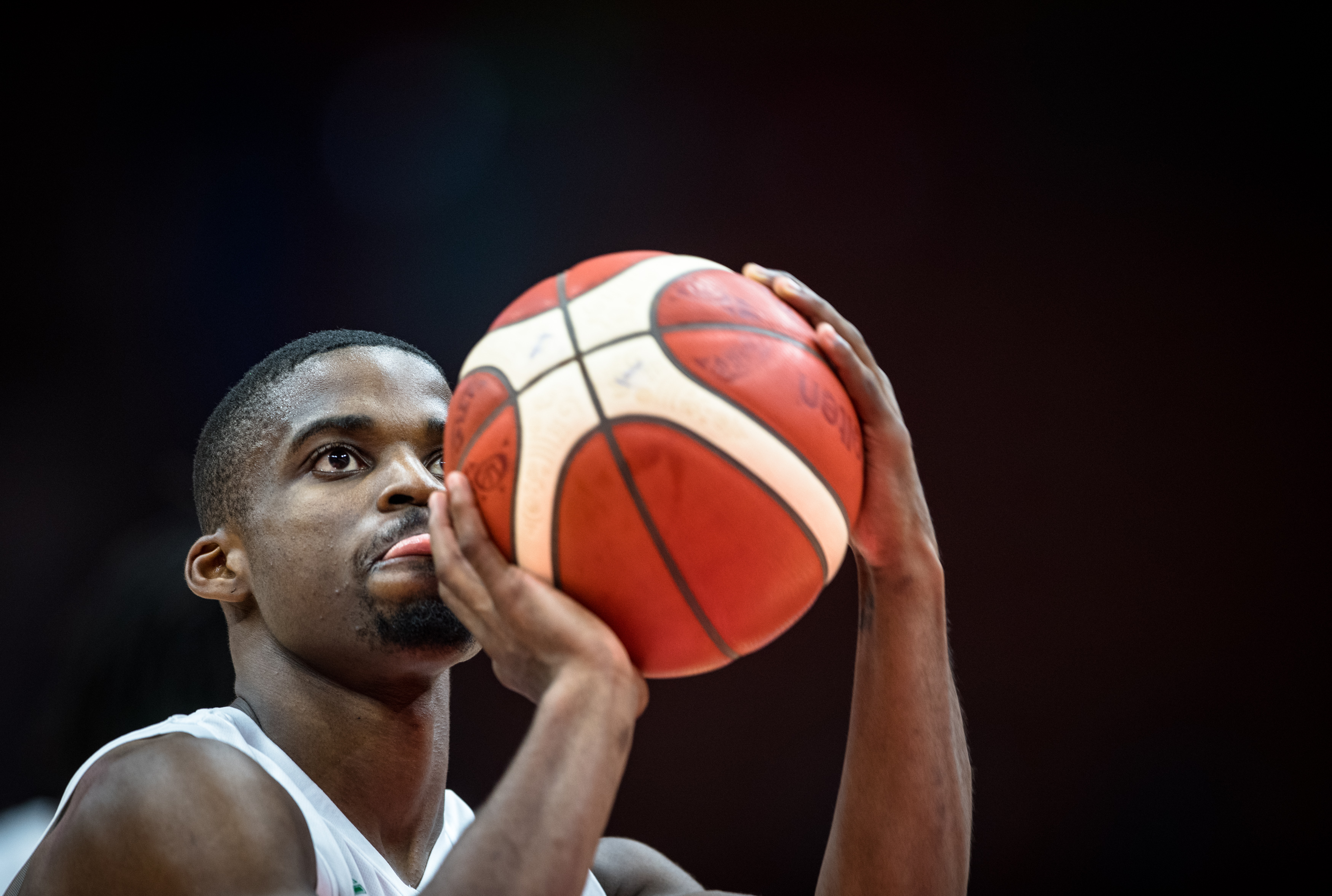 包含尼日利亚队获得次轮资格,备战八进四的词条 包含尼日利亚队获得次轮资格,备战八进四的词条