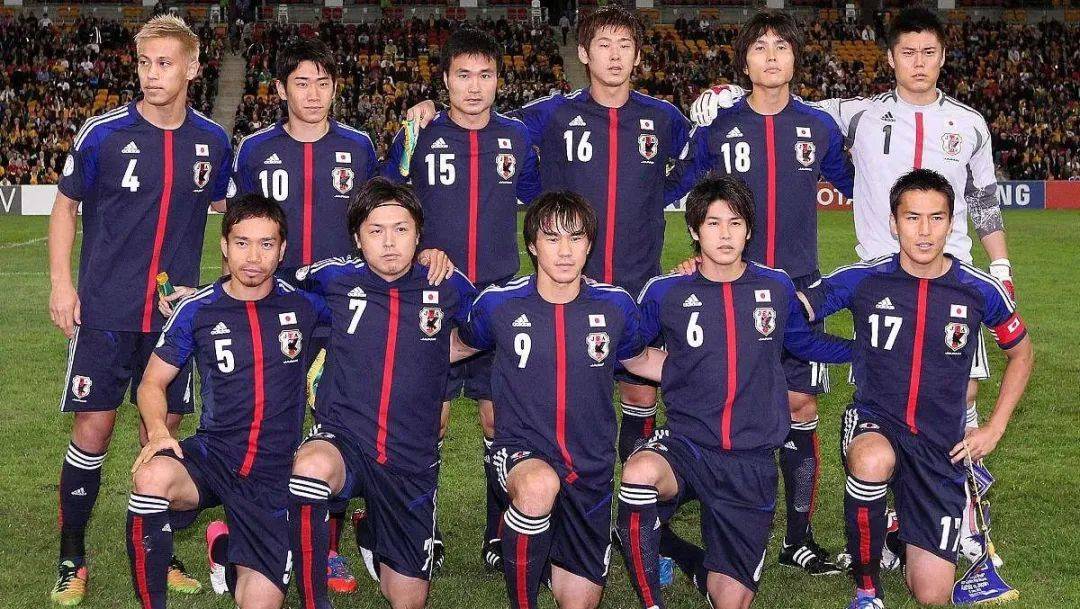 斯洛伐克队惊险胜出，成功晋级欧国联八强