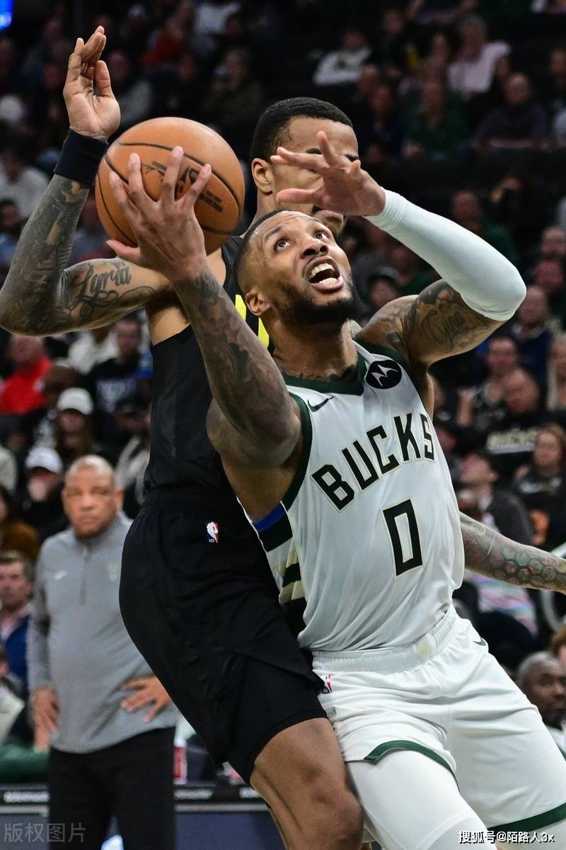 关于雄鹿爵士顶级对决,字母哥联手米切尔致胜摆设的信息 关于雄鹿爵士顶级对决,字母哥联手米切尔致胜摆设的信息