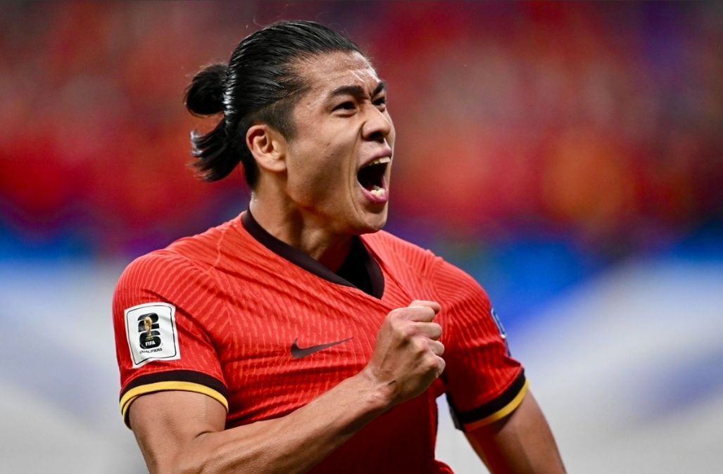 包含小组排名第一的奥格斯堡,轻松战胜弱旅对手的词条 包含小组排名第一的奥格斯堡,轻松战胜弱旅对手的词条