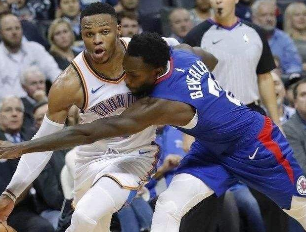 猛龙火箭大战，场上擦出激烈火花的简单介绍