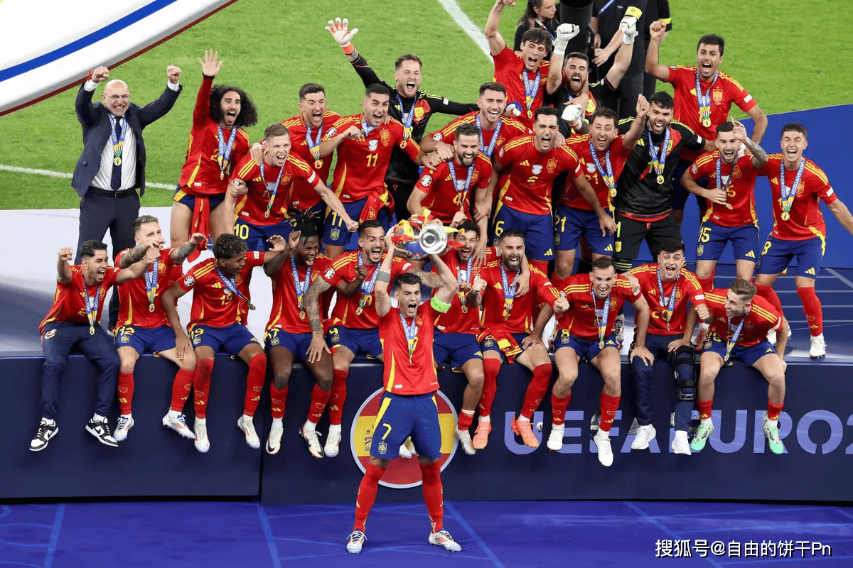 关于欧洲杯四分之一决赛,荷兰队终结英格兰队连胜的信息 关于欧洲杯四分之一决赛,荷兰队终结英格兰队连胜的信息