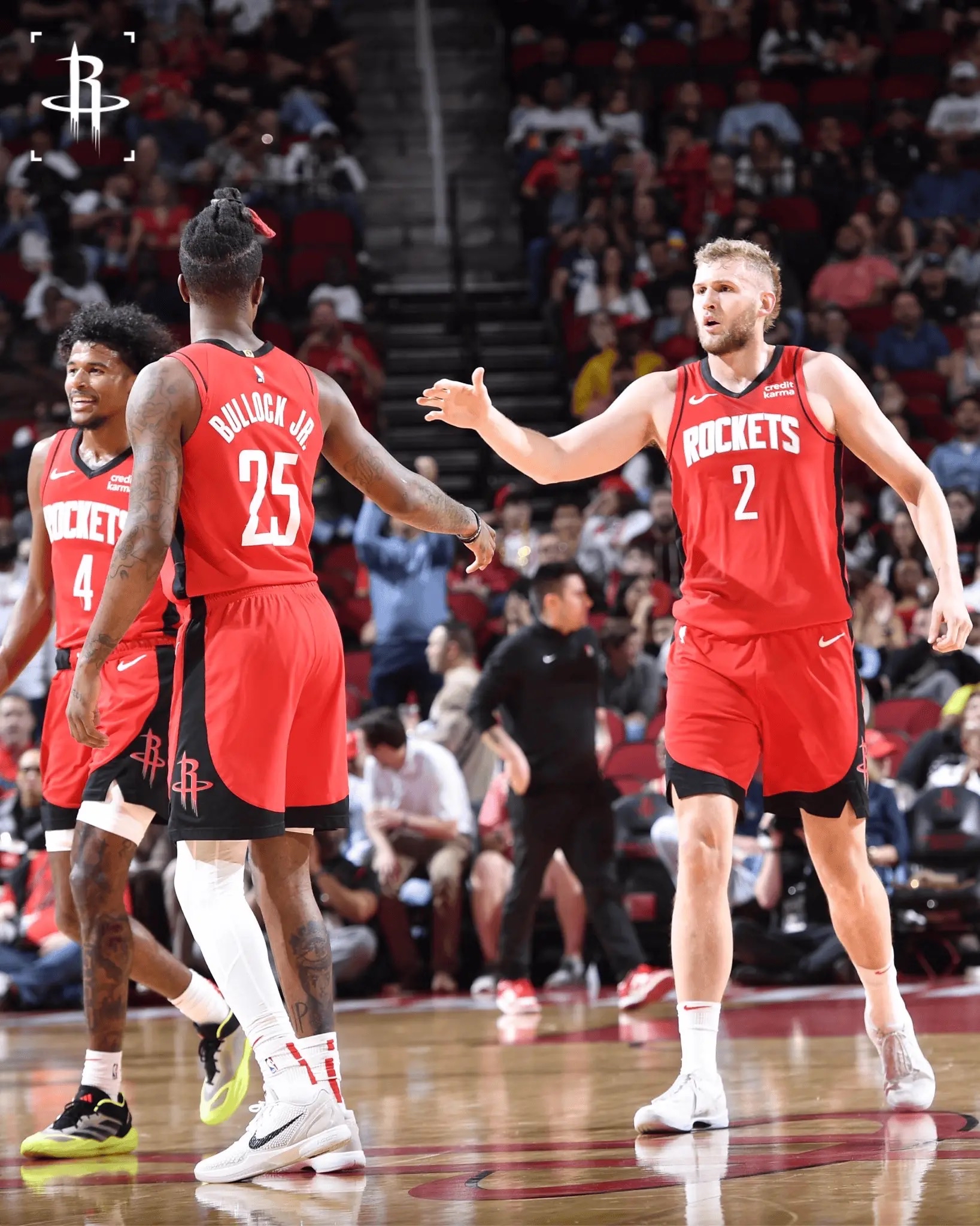 开拓者主场击败魔术,实现两连胜 开拓者主场击败魔术,实现两连胜